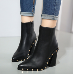 Rivet decoration pointed thick heel ankle boots