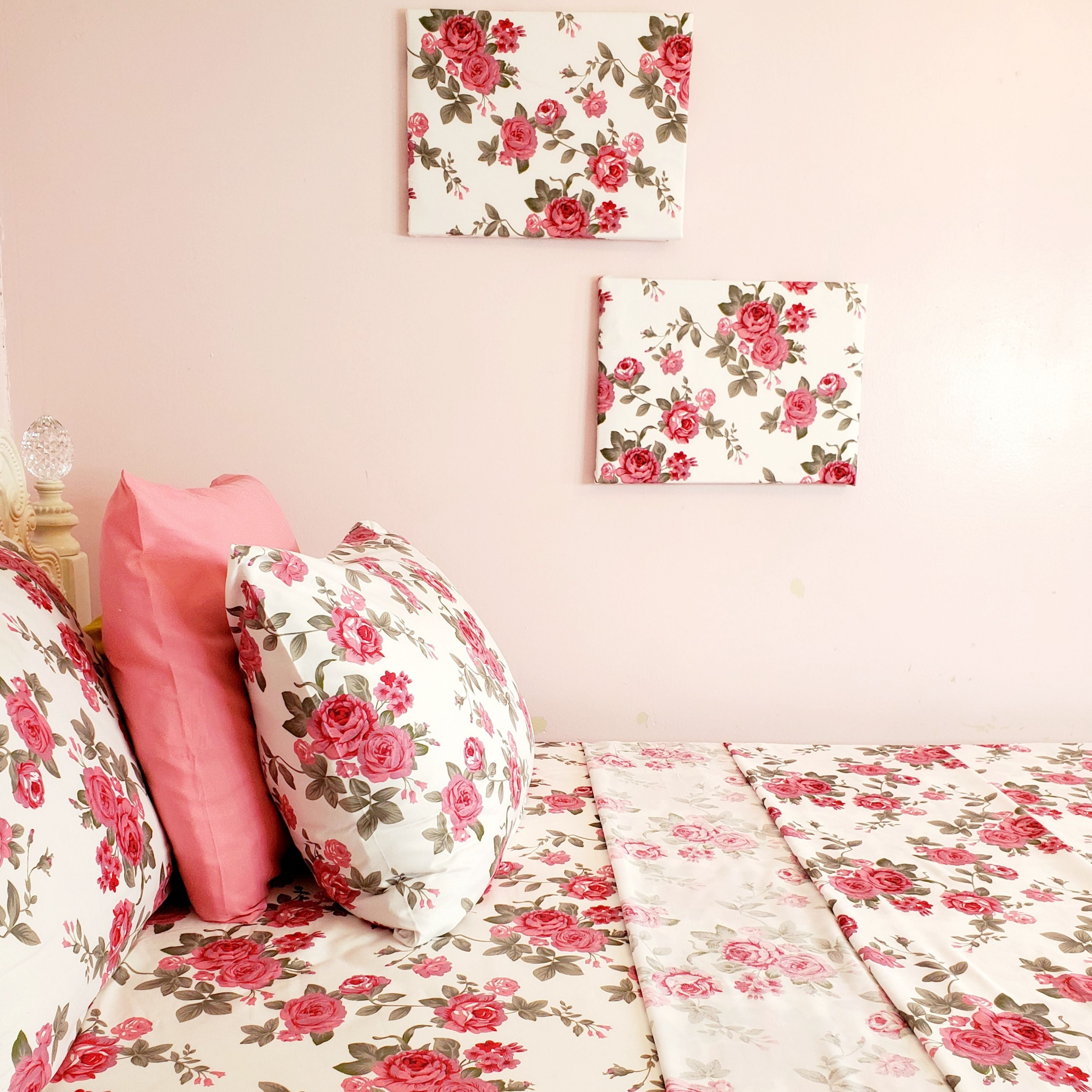 Pink Floral Print Twin Size Bedroom Set