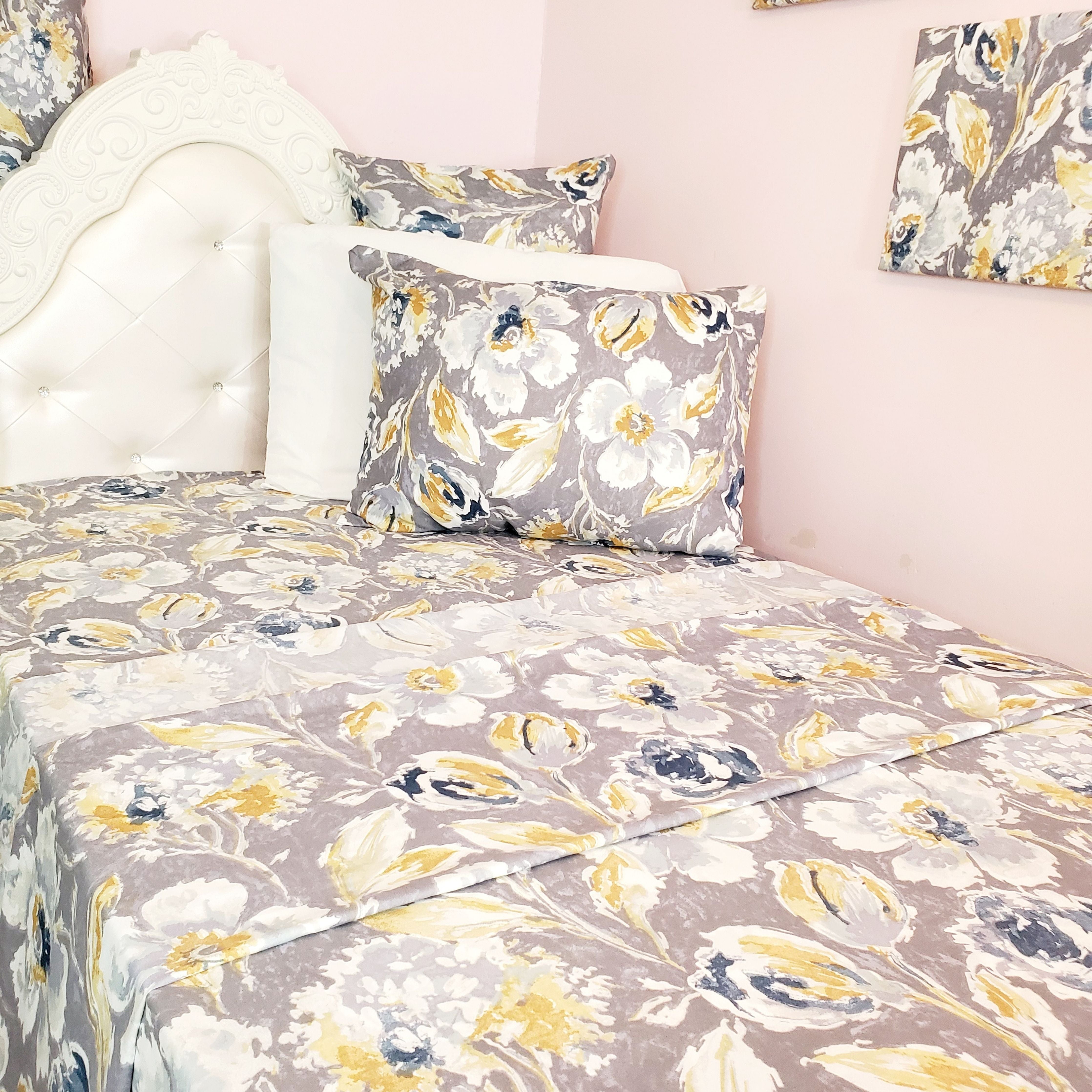 Grey Floral Print Full Size Bedroom Set