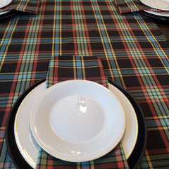 Fancy Plaid Table Runner Set