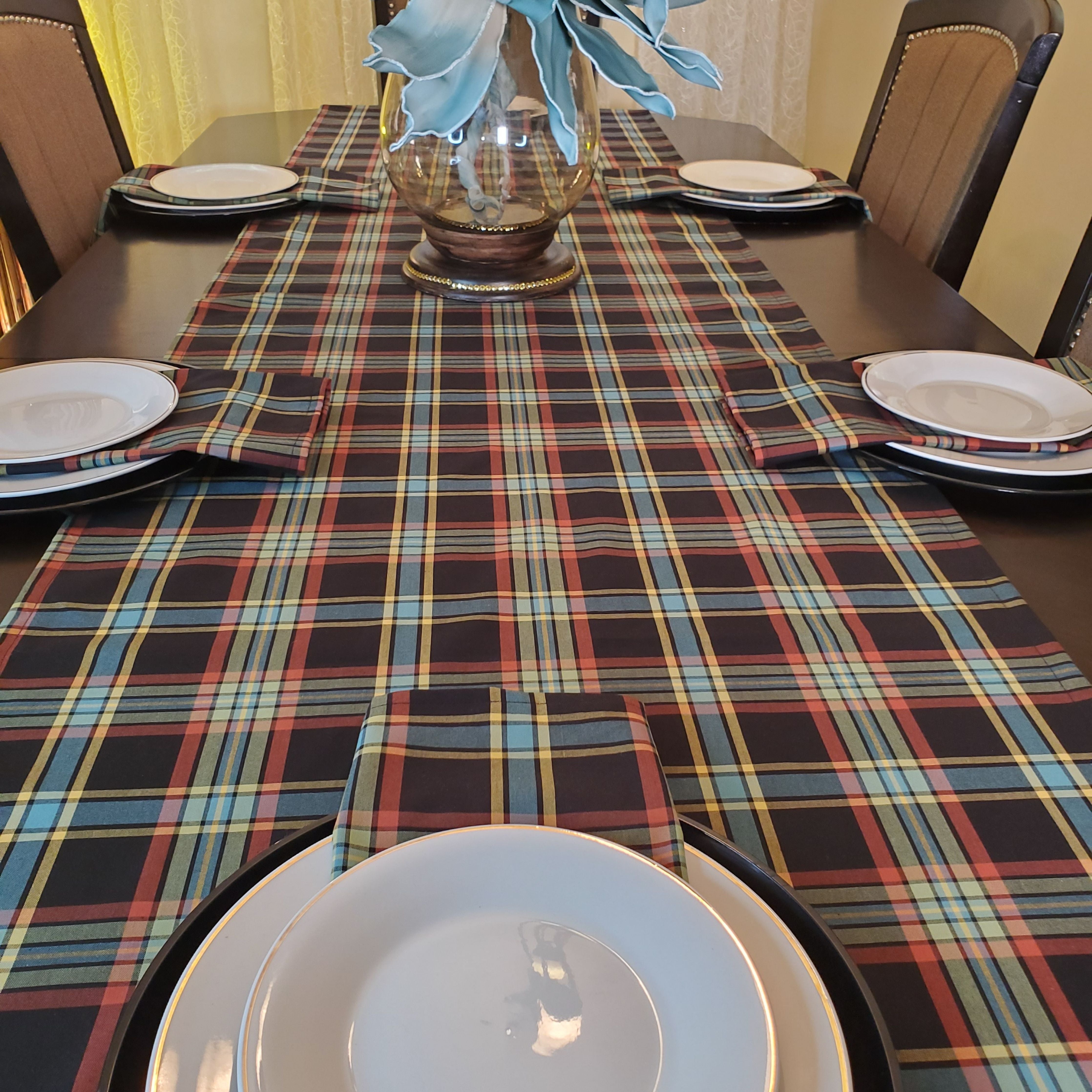 Fancy Plaid Table Runner Set