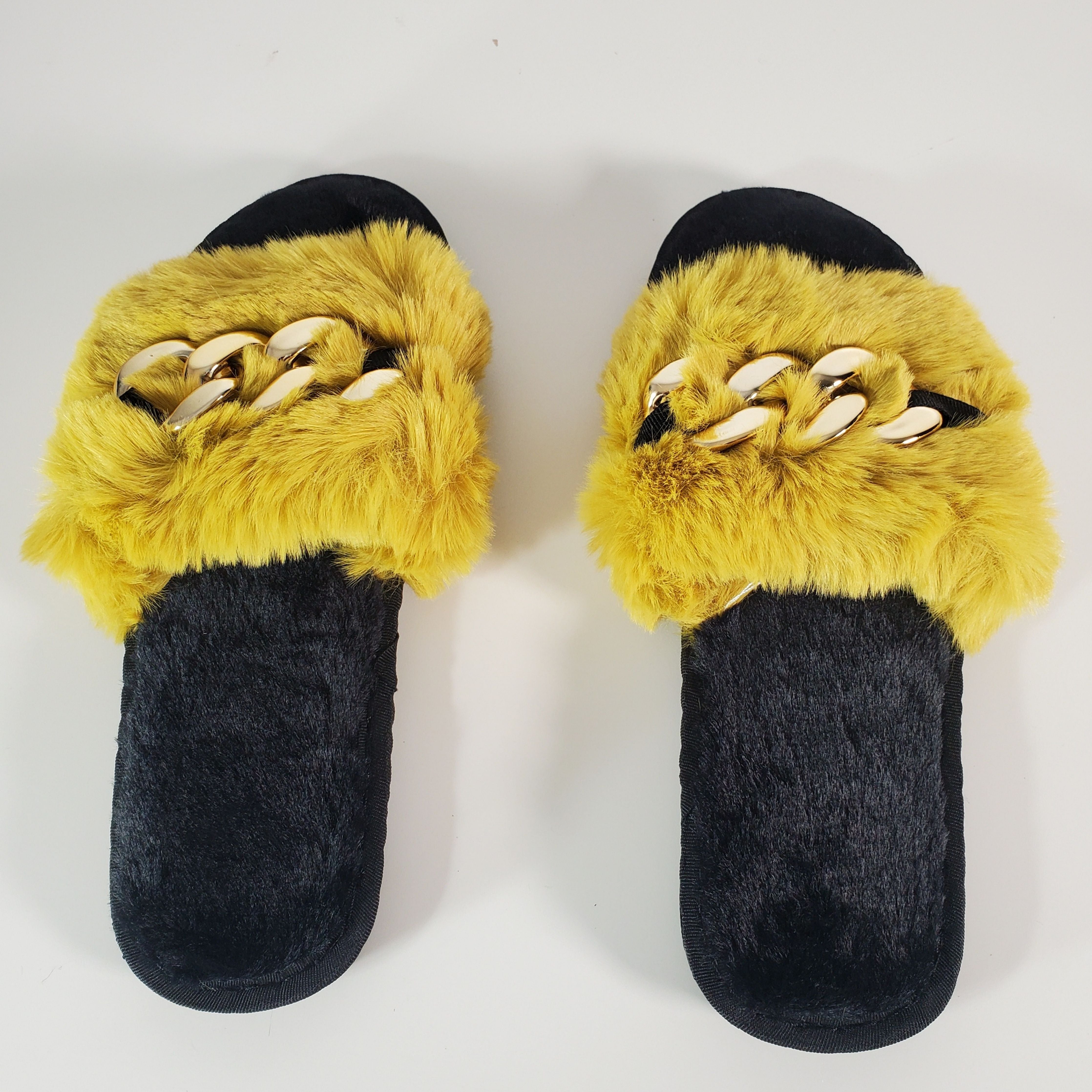 Lemon-Yellow Metal Hollow Chain Furry Slippers