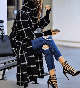 Stylish Minimalist Plaid Coat